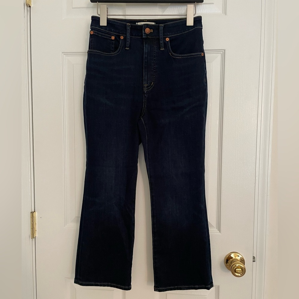 EUC 27P Madewell Curvy Cali Demi Boot Jeans
